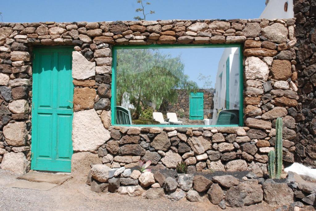 Villa El Perinque Femés Exterior photo